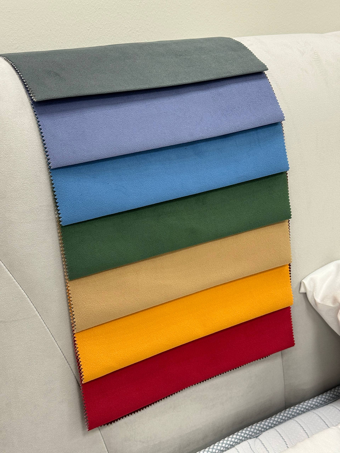 Осенние оттенки Newtone